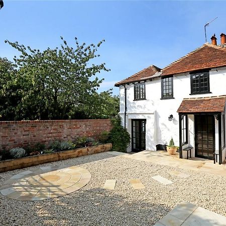 Henry VIII Cottage In The Heart Of Henley Esterno foto